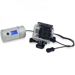 Batterie étanche Powertraveller Powermonkey Explorer 2 Bleue 11 Batterie étanche Powertraveller Powermonkey Explorer 2 Bleue -Camping Soldes 2 batterie etanche powermonkey explorer 2 powertraveller bleue.jpg