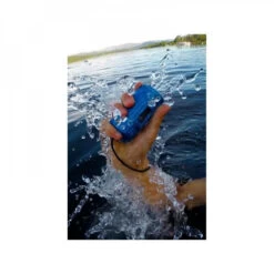 Batterie étanche Powertraveller Powermonkey Explorer 2 Rouge -Camping Soldes 2 batterie etanche powermonkey explorer 2 powertraveller.jpg