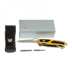 Couteau Suisse Victorinox RangerGrip 174 Boatsman -Camping Soldes 2 couteau suisse victorinox rangergrip boatsman.jpg